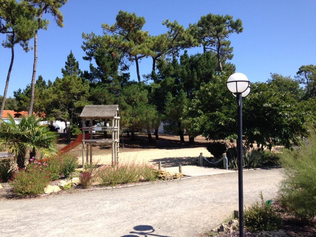 Ulvf Les Hibiscus Otel Saint-Jean-de-Monts Dış mekan fotoğraf